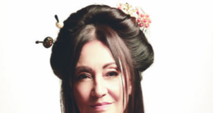 Machan Taylor Announces Holiday Release of New Book “Naked Out Loud” — a Fearless Memoir of Voice, Vulnerability, and the Road