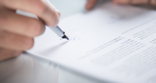 The Power of Communication: How the Right Lawyer Keeps You Informed and Confident