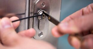 One Bad Lock Can Cost You: Why Choosing a Locksmith in Lake Worth Is a Risk Decision