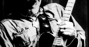 INTERVIEW: Jay Hooks