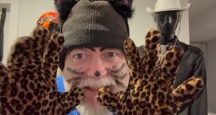 New Music Friday | Ron Brunk premieres new “Mostly I Love Cats” music video