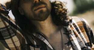 No Place Like Roam: Christopher Shayne Heads Back to “Arizona”
